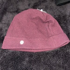 Lulu beanie Bnwt